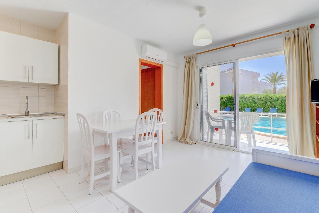 פורט דה פולנסה Apartamentos Llevant מראה חיצוני תמונה