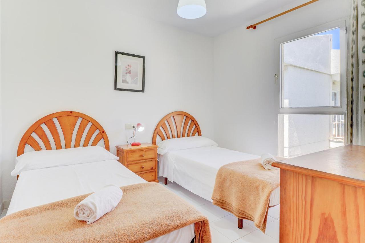 פורט דה פולנסה Apartamentos Llevant מראה חיצוני תמונה